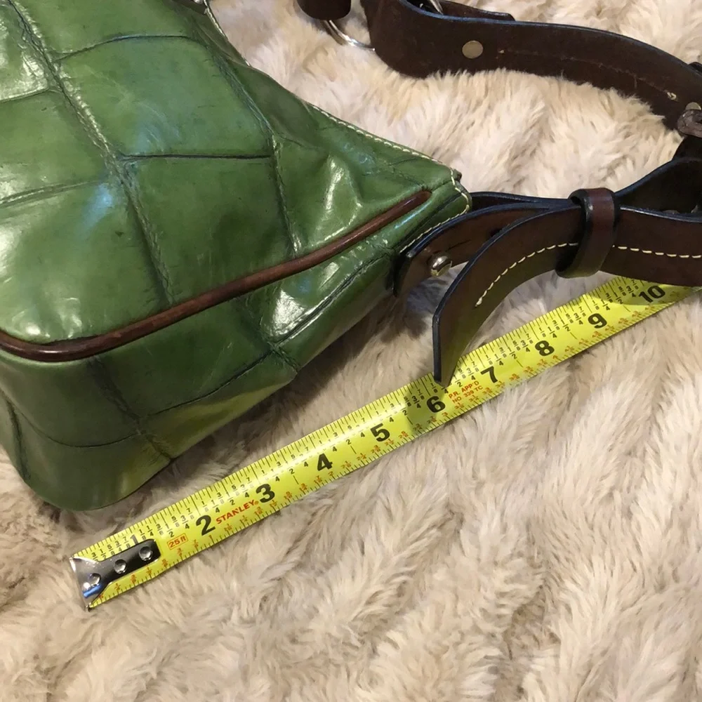 DOONEY BOURKE Green Croc Embossed Leather Hobo Shoulder Bag Top Zip Closure